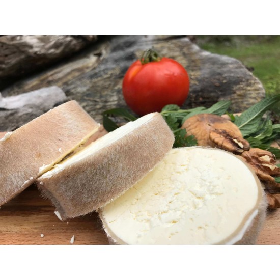 Kargı Tulum Peyniri- 1 kg, Koyun-Keçi-İnek karışımı Kargı Tulum Peyniri